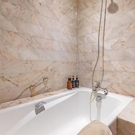 Arc De Triomphe Charme Authentique *