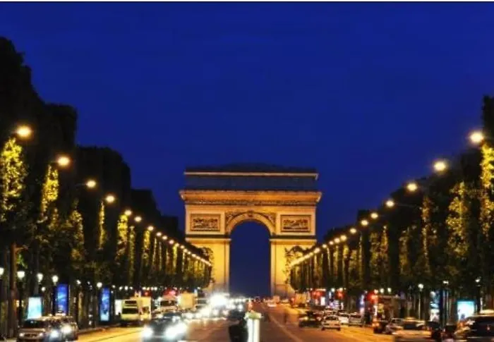 Arc De Triomphe Charme Authentique 아파트 *
